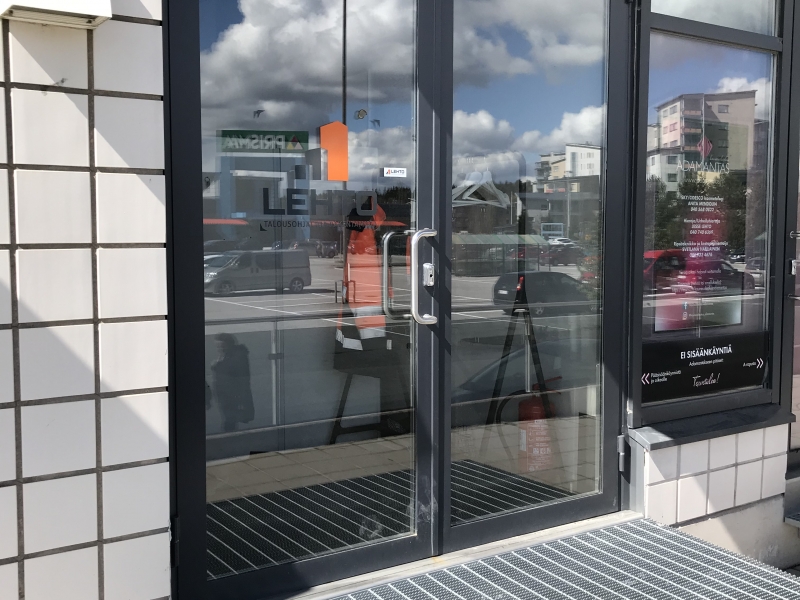 Länsi 1 katutaso 32m2