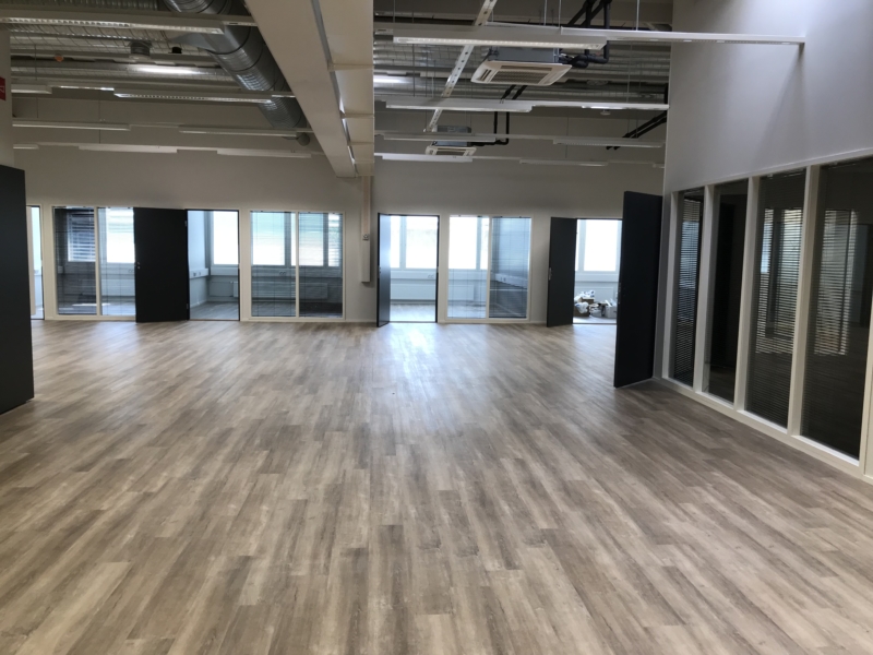 Lukkocenter 2. krs siisti toimisto 215m2,271m2 tai 486m2 (rakennus B/Jimms yläkerta)
