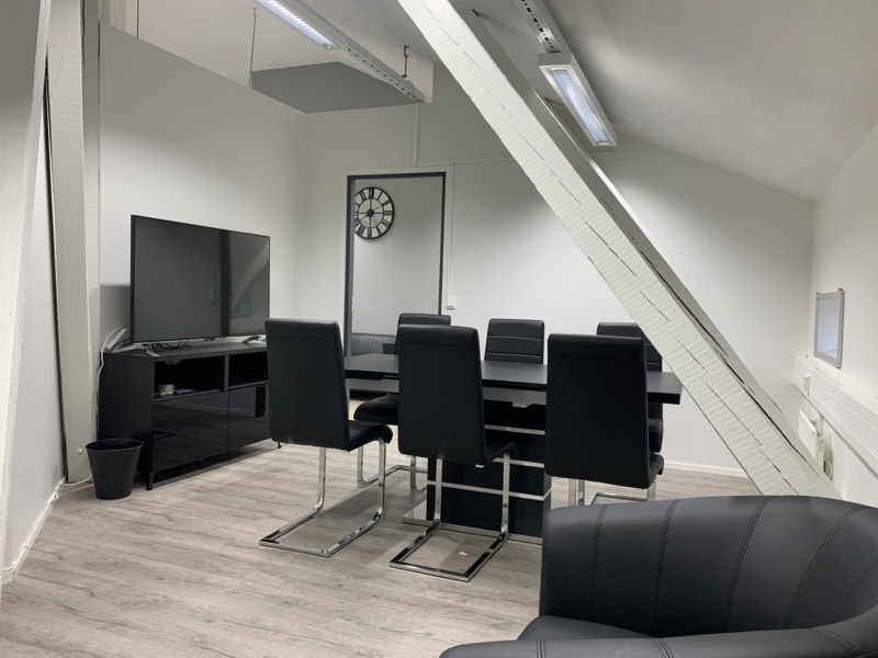 Kompakti ja siisti ylimmän kerroksen toimistotila 95m2 Turun keskustan tuntumassa