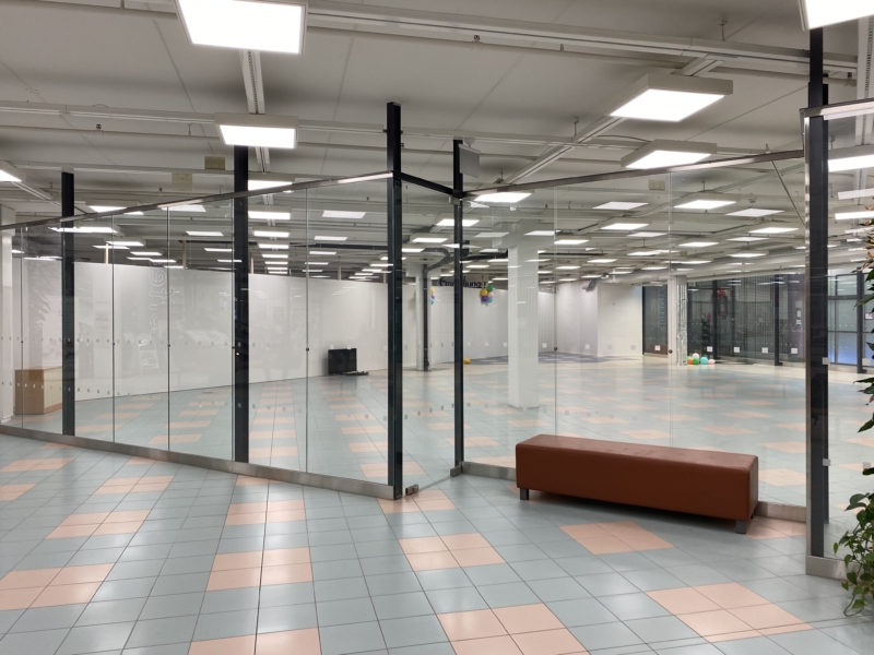Länsi 1 katutaso liiketila 301m2 (1.krs)
