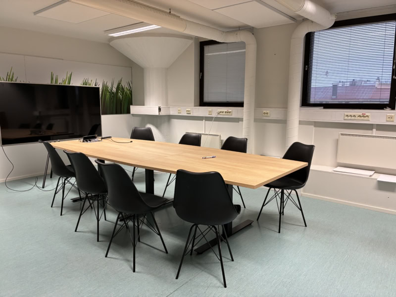 Heti vapaa 5.krs remontoitu toimistohuoneisto 265m2